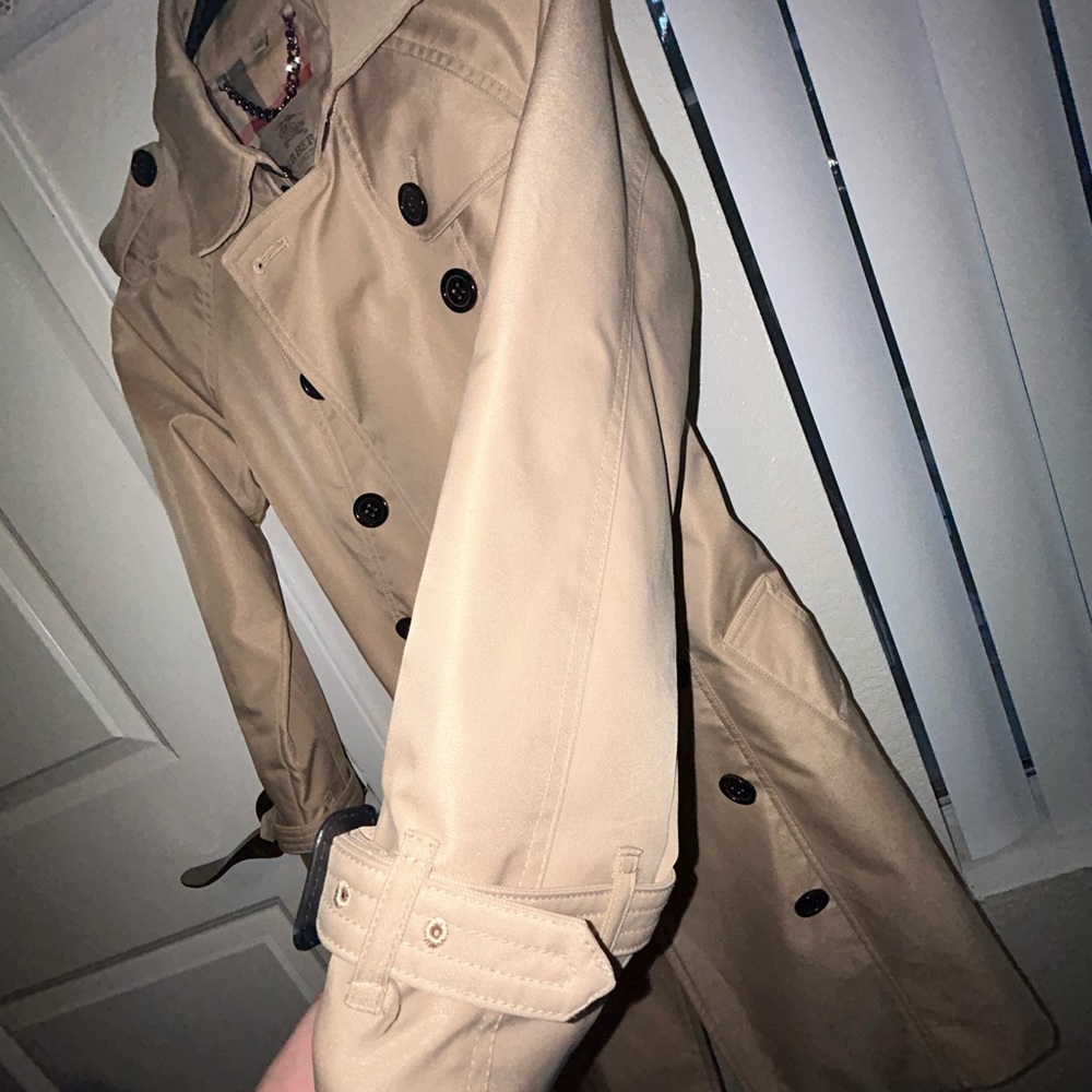 Burberry Coat For Children Great Condition Size 2 USA and Size 36 ITA.